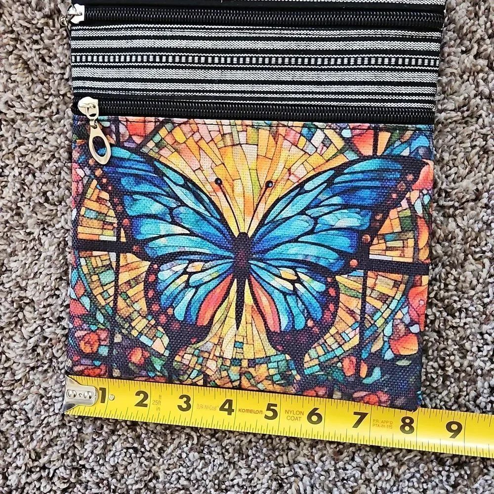 NWOT Butterfly Patterned Women's Bag - Picture 5 of 7